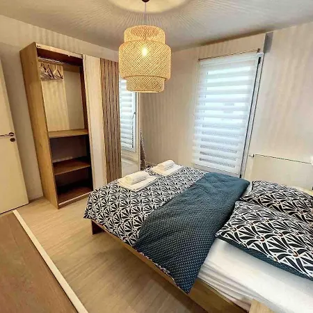 Dream Saint-louis Proche Bale Apartamento *